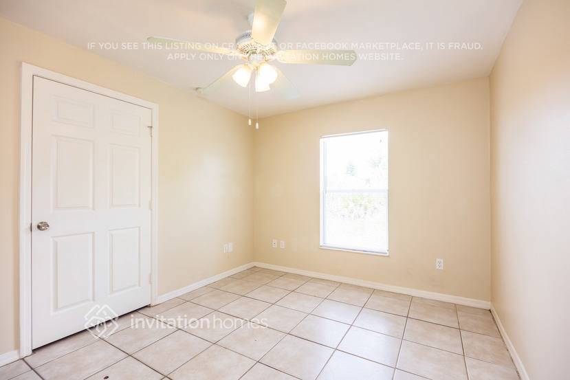 Building Photo - 4824 Leonard Blvd S