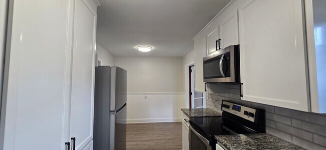 Building Photo - Coming Soon Lake Shore Single Family Home