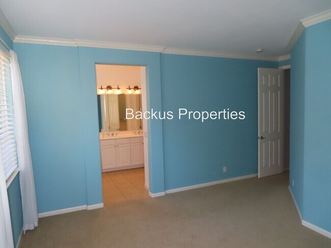 Building Photo - Beautiful Seaside Highlands Home