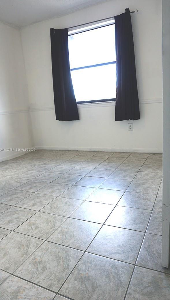 Building Photo - 1705 San Remo Cir