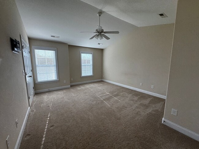 Building Photo - 5042 Wyngate Village Dr