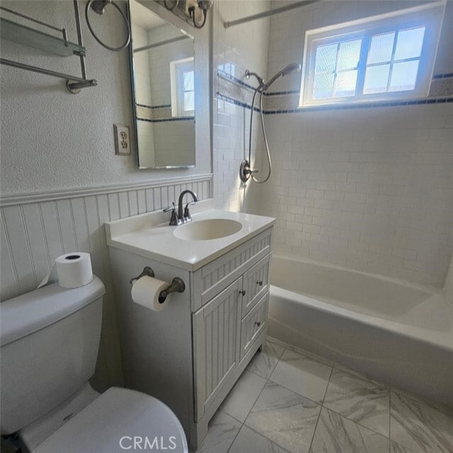 Building Photo - 2948 Sierra Ave