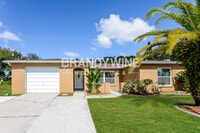 Building Photo - 9923 Woodridge Ct