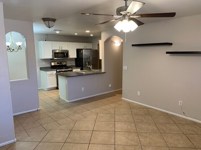 Building Photo - 42428 W Michaels Dr