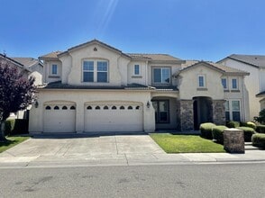 Building Photo - 9772 Ellsmere Way
