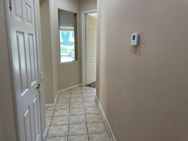 Building Photo - 39264 Mirage Cir