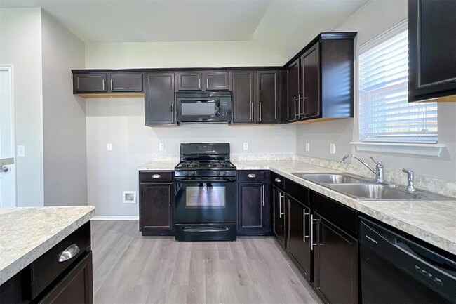 Building Photo - 2928 Cider Mill Ln