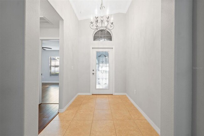 Building Photo - 18035 Arbor Crest Dr