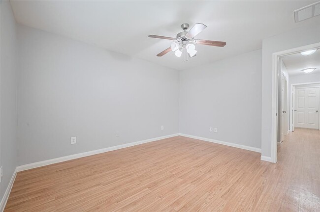 Building Photo - 18139 Flower Grove Ct