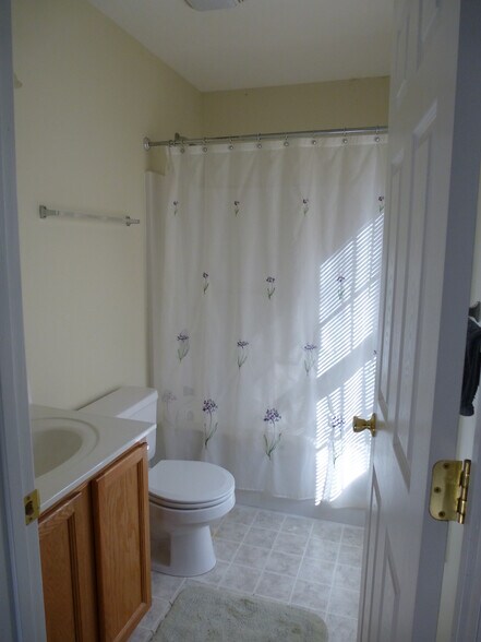 Building Photo - 14760 Justice Xing