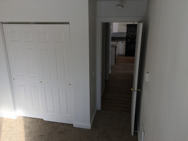 Building Photo - This Home Has It All!
