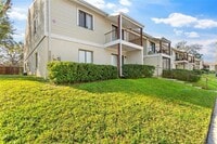 Building Photo - 306 Cherokee Ct