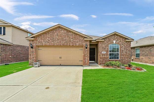 Building Photo - 5114 Harbor Palm Dr
