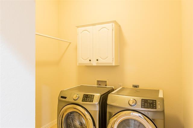 Building Photo - 2814 Waterford Dr