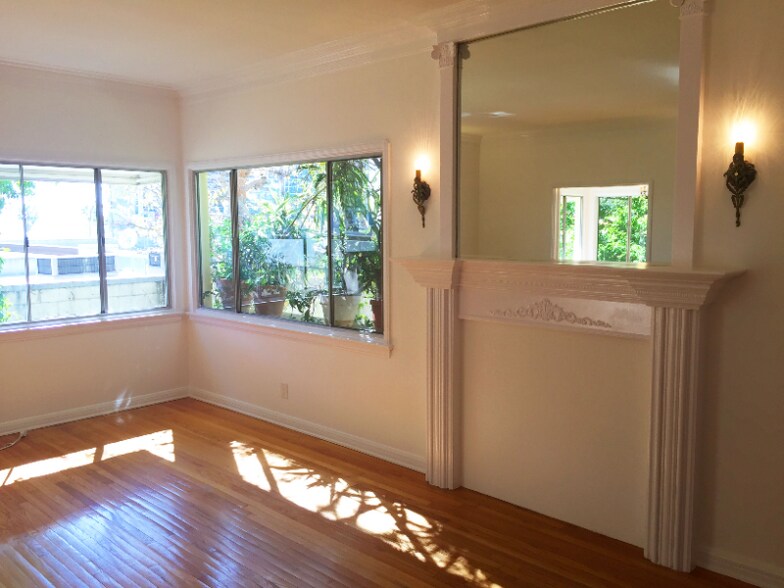 Building Photo - 1326 Londonderry View Dr