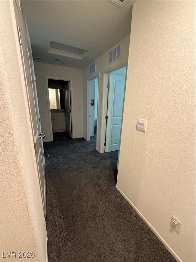 Building Photo - 4625 Honey Hls Ave