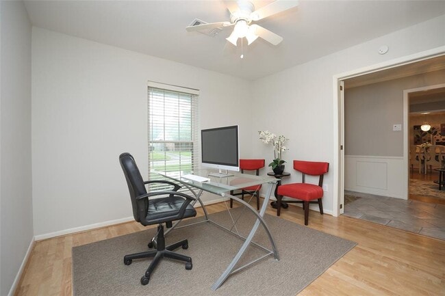 Building Photo - 5822 Cheena Dr