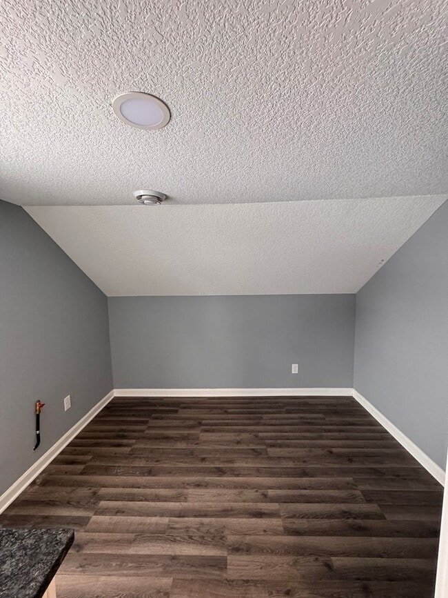 Building Photo - AVAILABLE NOW! Large 3 Bedroom, 2 Bathroom, with Extra Rooms and Two Car Garage in Anoka