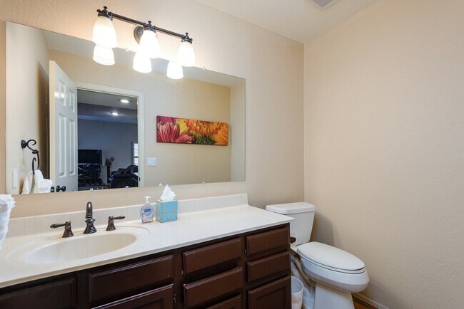 Building Photo - 16025 N 58th Pl