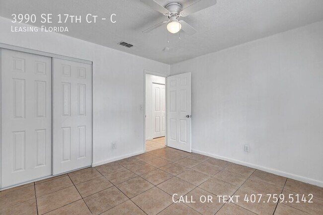 Building Photo - 3990 SE 17th Ct