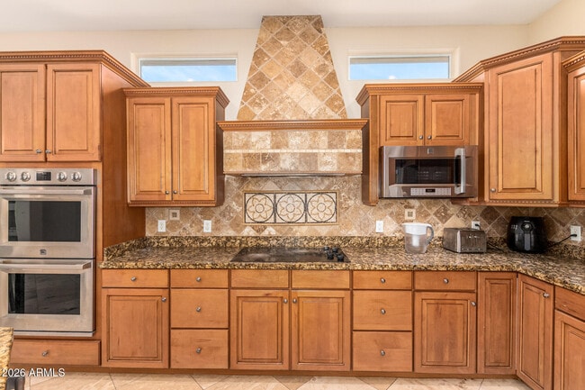 Building Photo - 423 E Mead Dr