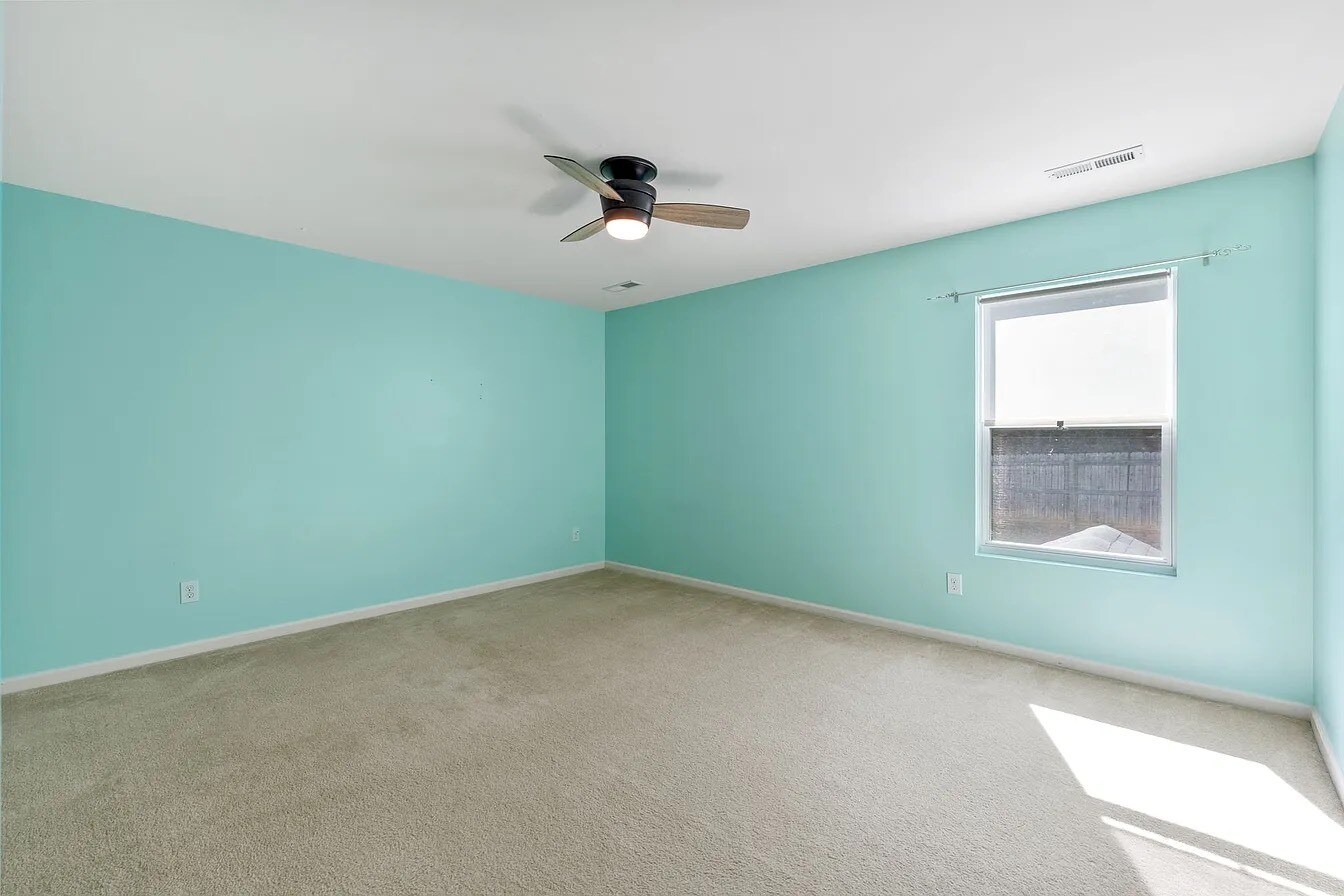 Building Photo - 4221 Lochurst Dr