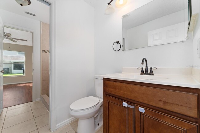Building Photo - 1220 Garden Isle Ct