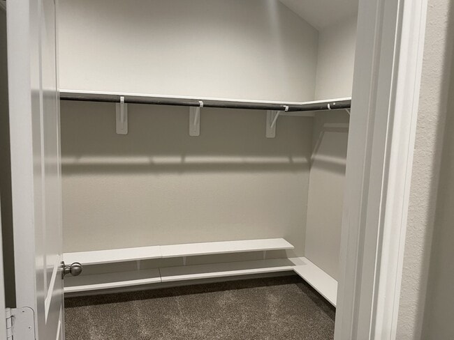 Building Photo - 22535 Theodoli Dr