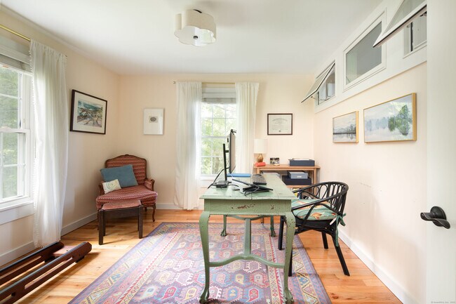 Building Photo - 41 Loon Meadow Dr