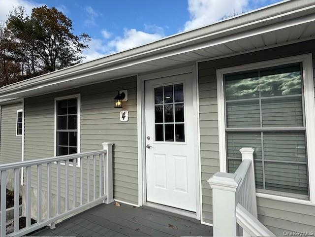 Building Photo - 135 Cooper Rd