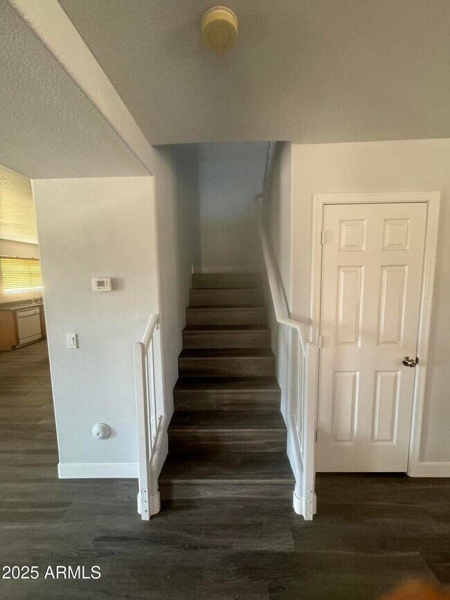 Building Photo - 4808 S 25th Dr