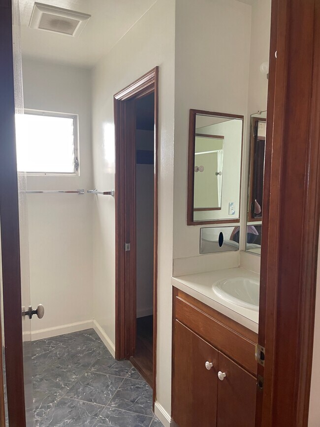 Bathroom - 210 Apolena Ave