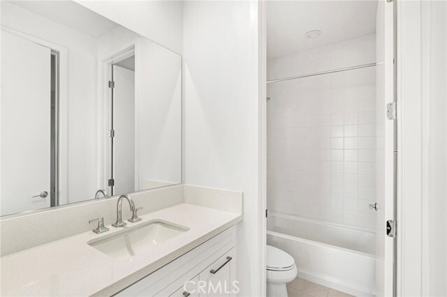 Building Photo - 36173 Hewitt Dr