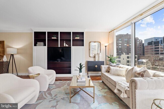 Building Photo - 1111 23rd St NW