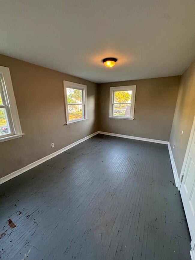Building Photo - 3719 Gaywood Dr