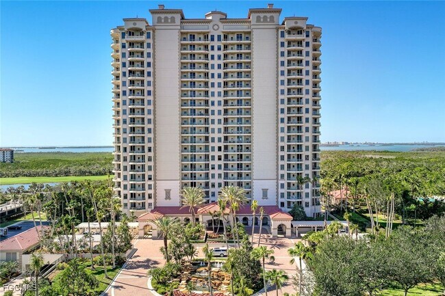 Building Photo - 23750 Via Trevi Way