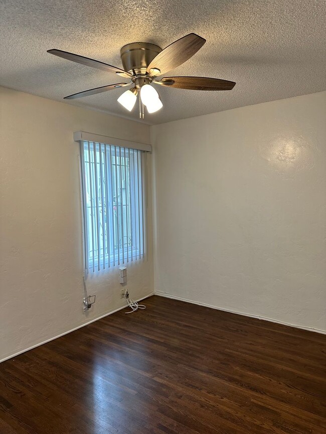 Building Photo - 3039 Landis St