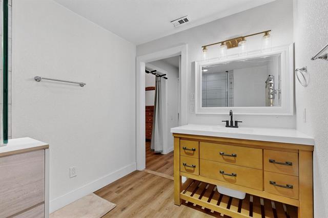 Building Photo - 4214 Falls Dr