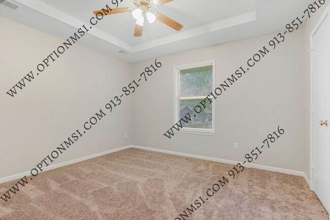 Building Photo - What a sweet ranch!