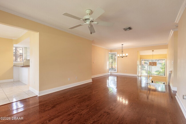 Building Photo - 24 Pinehurst Pl