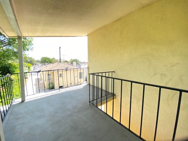 Building Photo - 9107 Cattaraugus Ave