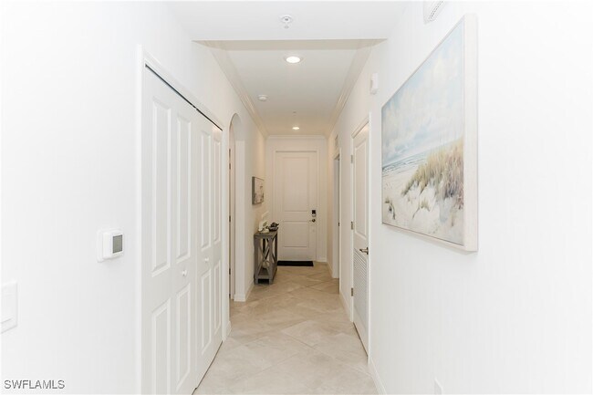 Primary Photo - 5715 Double Eagle Cir