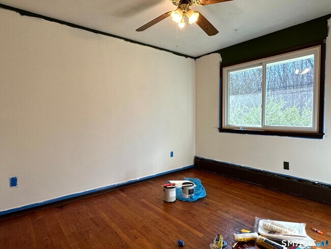 Building Photo - 407 CT-2