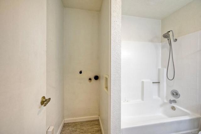 Building Photo - 9715 Mesa Springs Way
