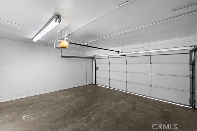 Building Photo - 7121 Santa Isabel Dr