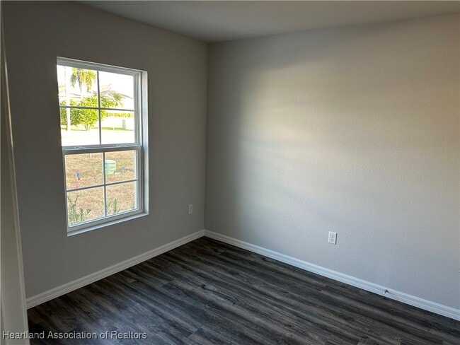Building Photo - 1209 Stone Ridge Cir