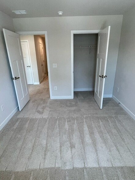 Building Photo - 2356 Elowen Ln