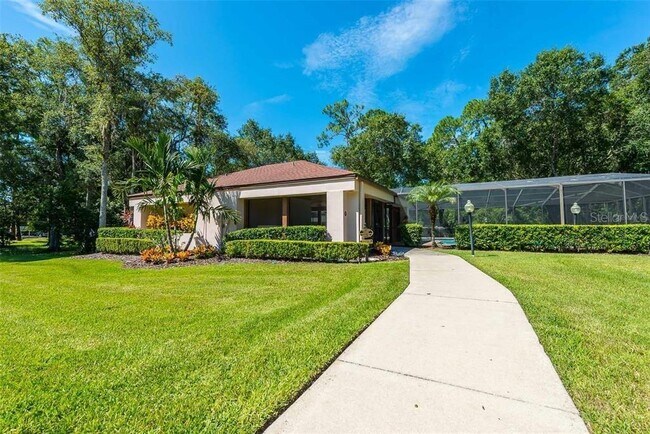 Building Photo - 3399 Mermoor Dr