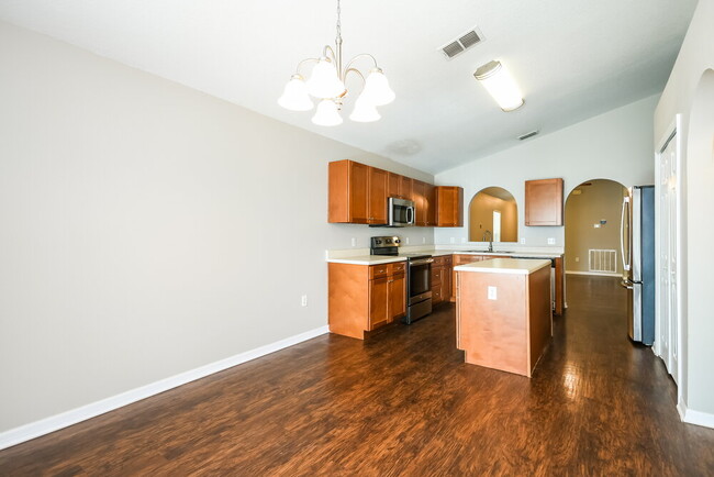Building Photo - 2968 Whispering Trails Dr