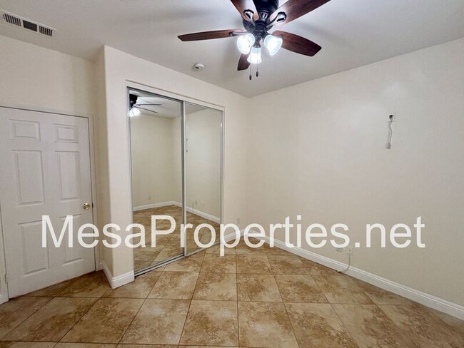Building Photo - 7440 Freeport Cir